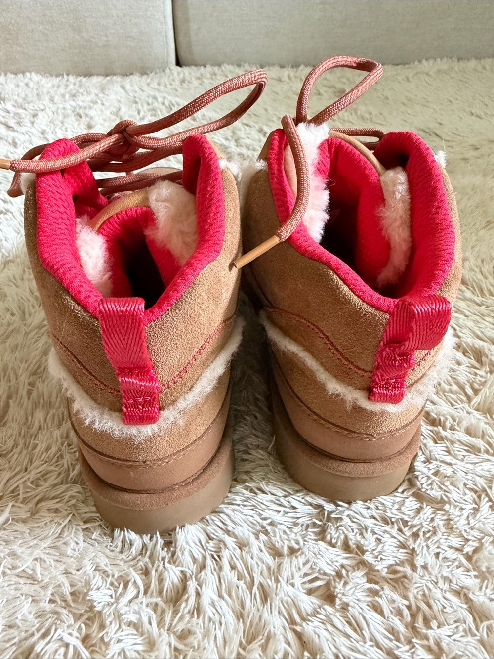 UGG Highland Hi Heritage Sneaker Boot - Camel Suede and Fiery Red - Picture 2 of 7
